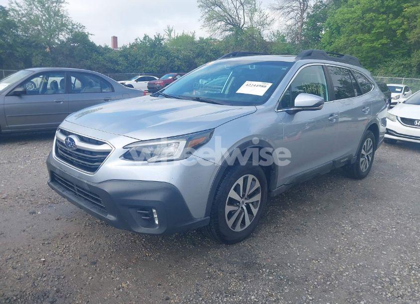Photo 2 of 2020 Subaru Outback PREMIUM (VIN 4S4BTAEC6L3178275)