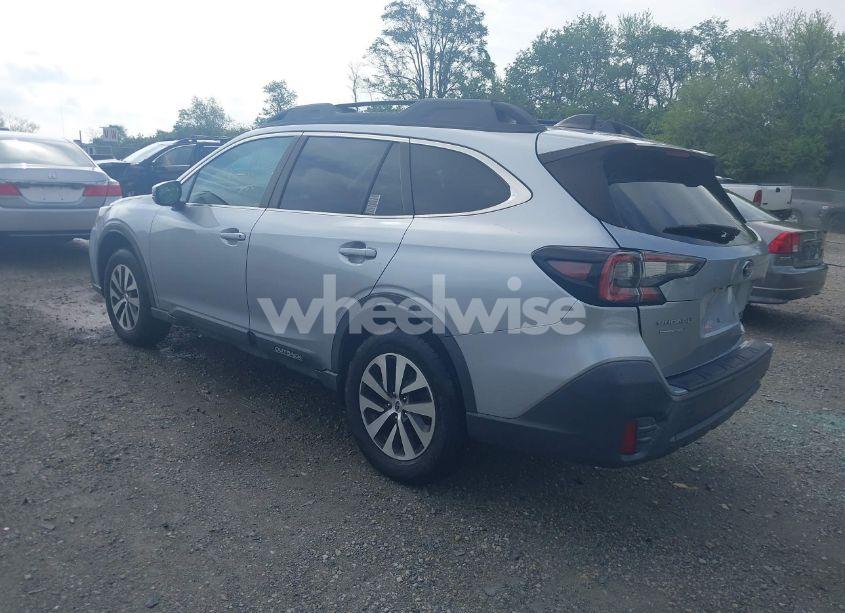 Photo 3 of 2020 Subaru Outback PREMIUM (VIN 4S4BTAEC6L3178275)