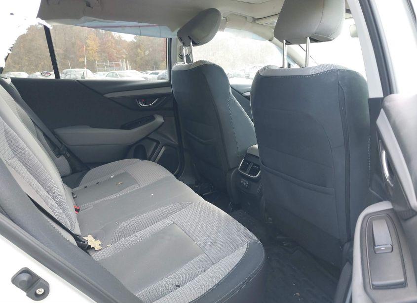 Photo 8 of 2022 Subaru Outback PREMIUM (VIN 4S4BTAFC1N3229635)