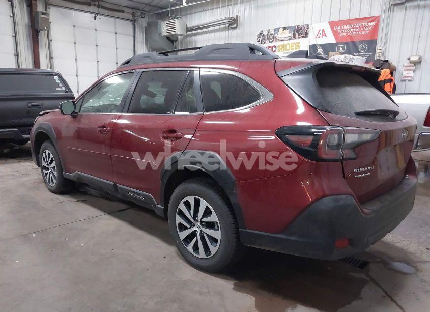 Photo 3 of 2024 Subaru Outback PREMIUM (VIN 4S4BTAFC2R3270359)