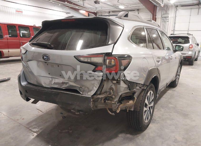 Photo 4 of 2024 Subaru Outback PREMIUM (VIN 4S4BTAFC6R3163167)