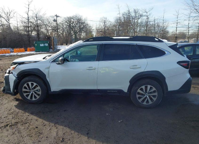 Photo 14 of 2024 Subaru Outback PREMIUM (VIN 4S4BTAFC6R3282871)