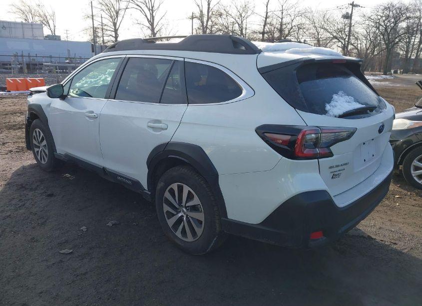 Photo 3 of 2024 Subaru Outback PREMIUM (VIN 4S4BTAFC6R3282871)