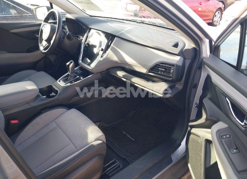 Photo 5 of 2024 Subaru Outback PREMIUM (VIN 4S4BTAFC7R3133806)