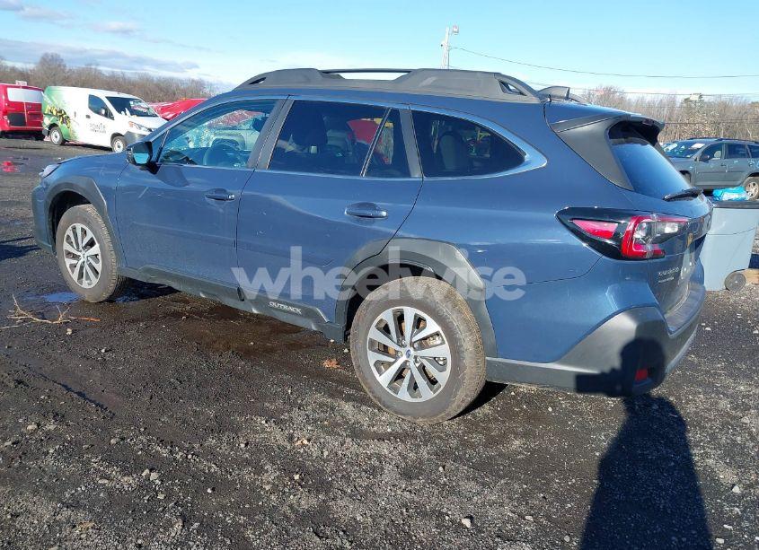 Photo 3 of 2024 Subaru Outback PREMIUM (VIN 4S4BTAFC7R3146619)