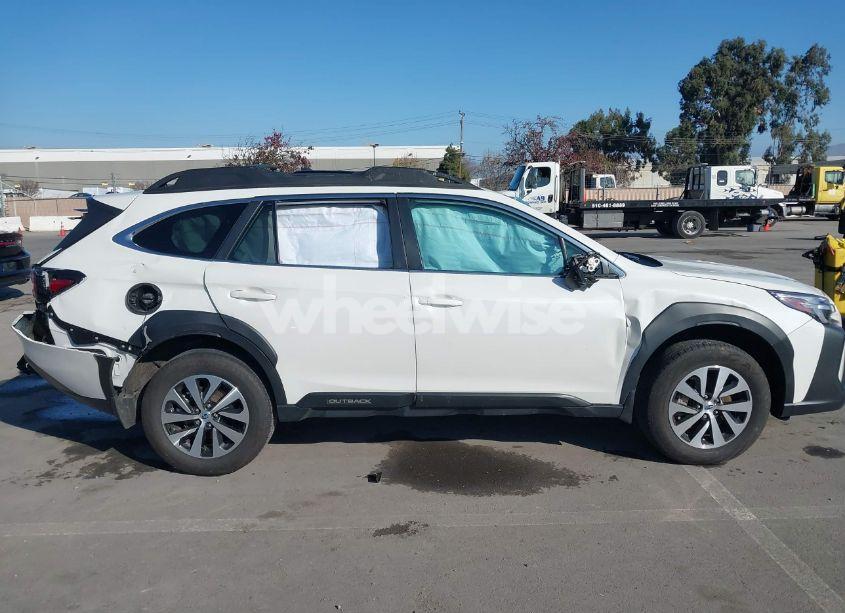 Photo 13 of 2024 Subaru Outback PREMIUM (VIN 4S4BTAFC8R3127724)