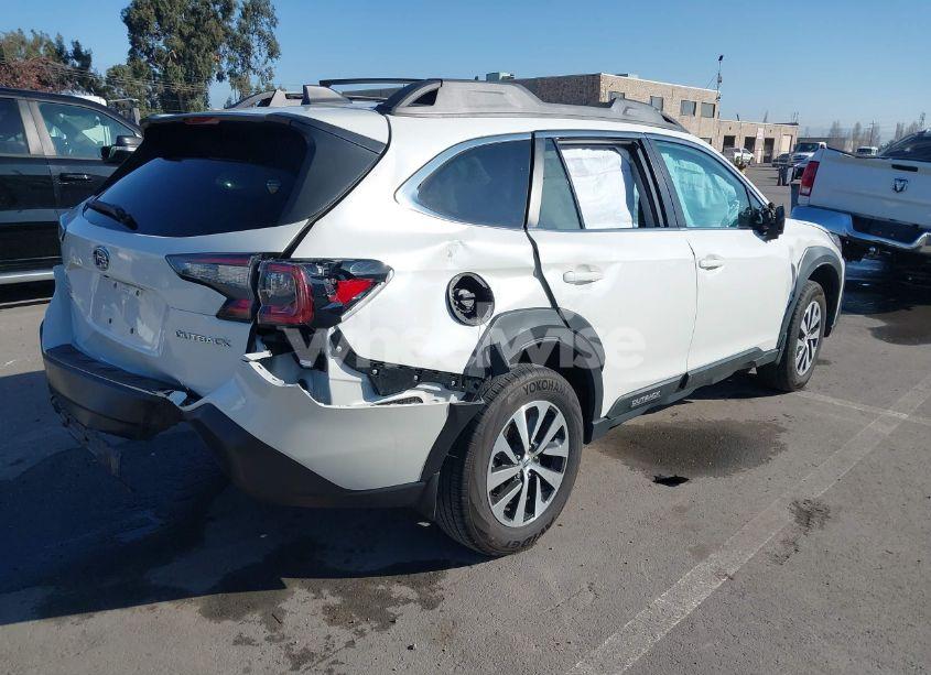 Photo 4 of 2024 Subaru Outback PREMIUM (VIN 4S4BTAFC8R3127724)