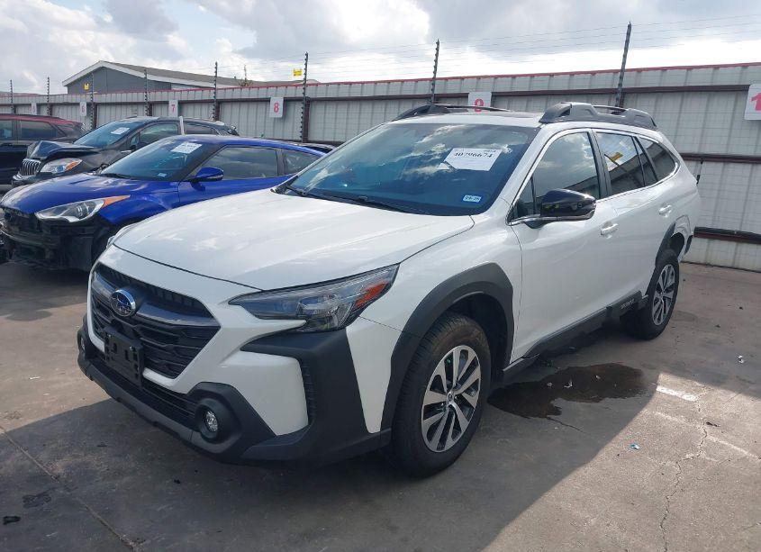 Photo 2 of 2024 Subaru Outback PREMIUM (VIN 4S4BTAFC9R3227394)