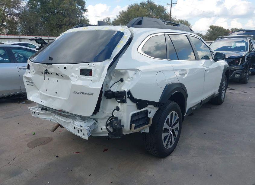 Photo 4 of 2024 Subaru Outback PREMIUM (VIN 4S4BTAFC9R3227394)
