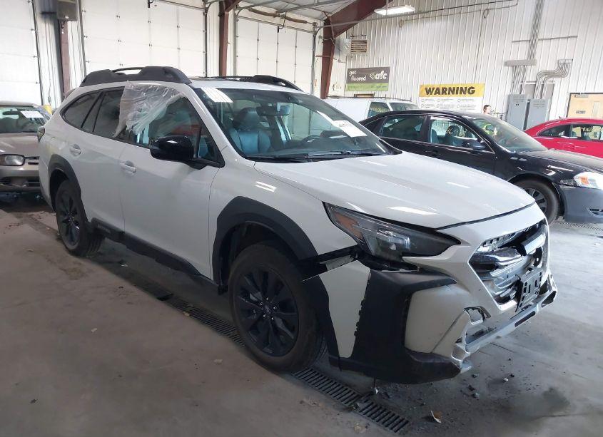 2024 Subaru Outback ONYX EDITION (VIN 4S4BTALC7R3204765) main photo
