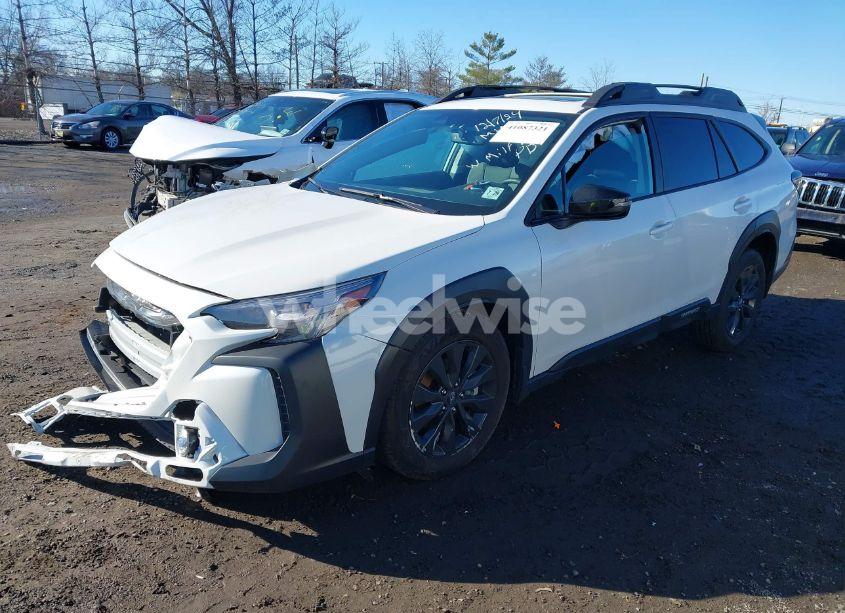 Photo 2 of 2024 Subaru Outback ONYX EDITION (VIN 4S4BTALC9R3297644)