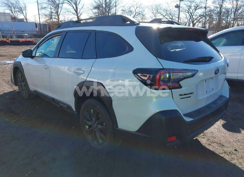 Photo 3 of 2024 Subaru Outback ONYX EDITION (VIN 4S4BTALC9R3297644)