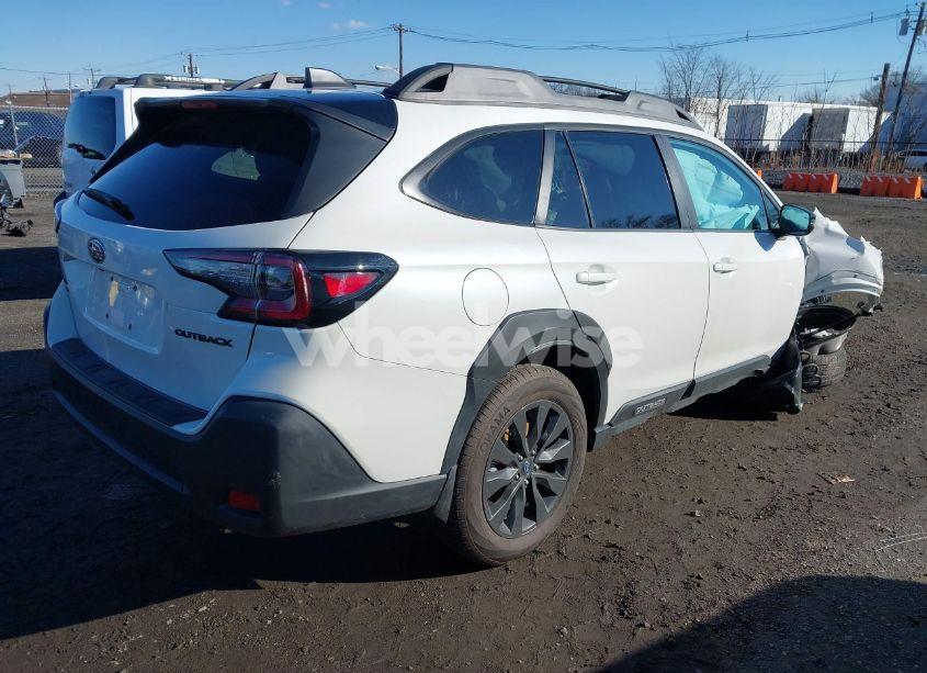 Photo 4 of 2024 Subaru Outback ONYX EDITION (VIN 4S4BTALC9R3297644)