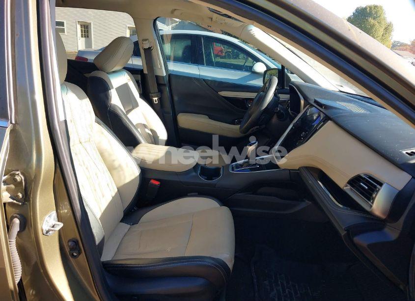 Photo 5 of 2020 Subaru Outback LIMITED (VIN 4S4BTANC0L3229513)