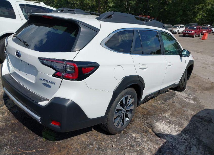 Photo 4 of 2024 Subaru Outback LIMITED (VIN 4S4BTANC0R3150979)