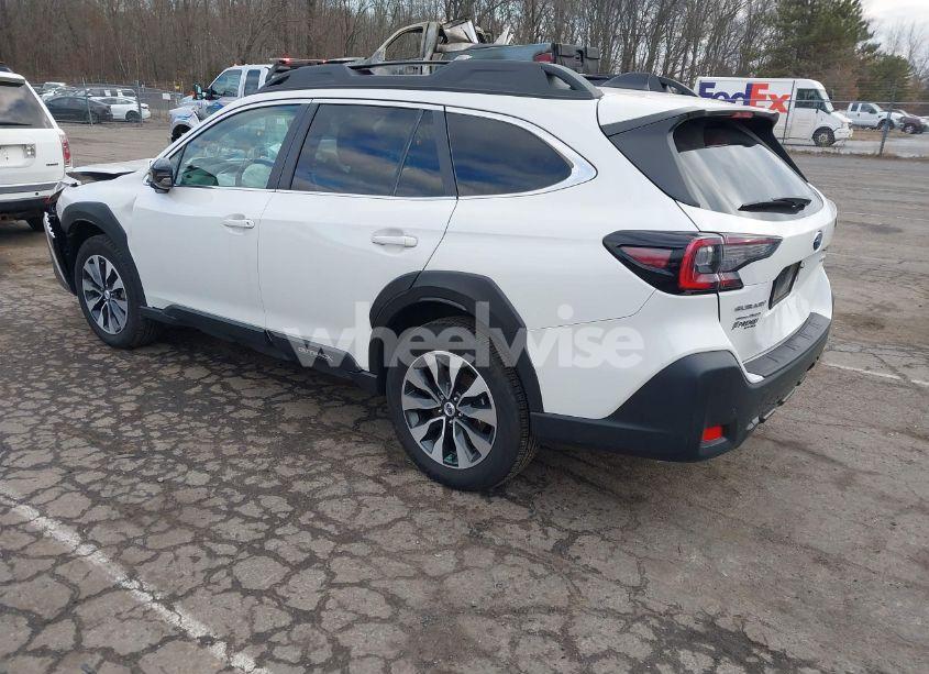 Photo 3 of 2024 Subaru Outback LIMITED (VIN 4S4BTANC0R3272001)
