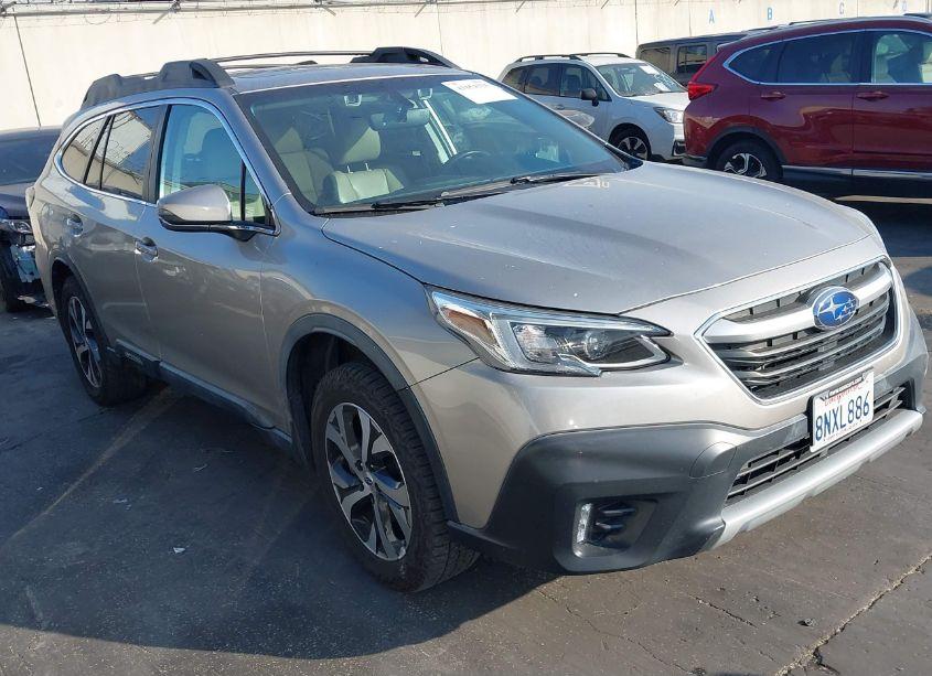 2020 Subaru Outback LIMITED (VIN 4S4BTANC1L3119635) main photo