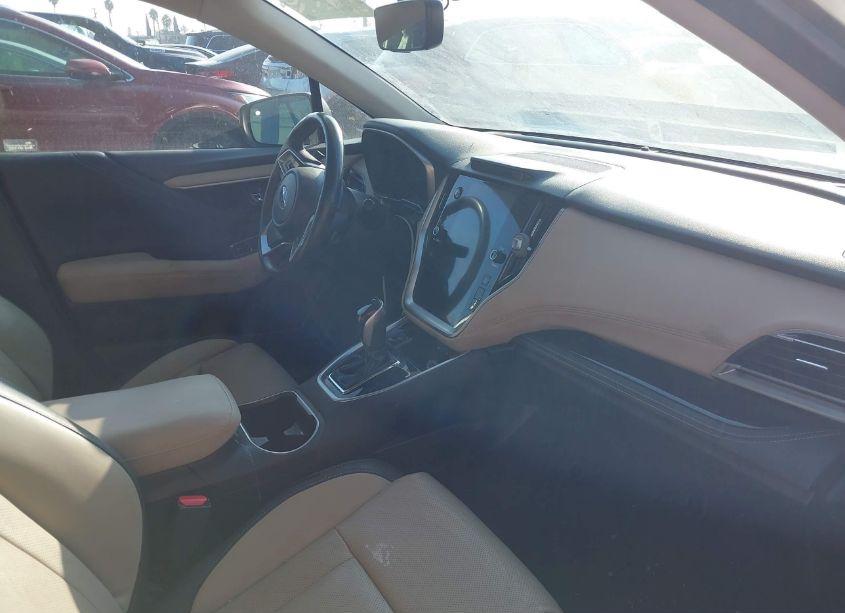 Photo 5 of 2020 Subaru Outback LIMITED (VIN 4S4BTANC1L3119635)