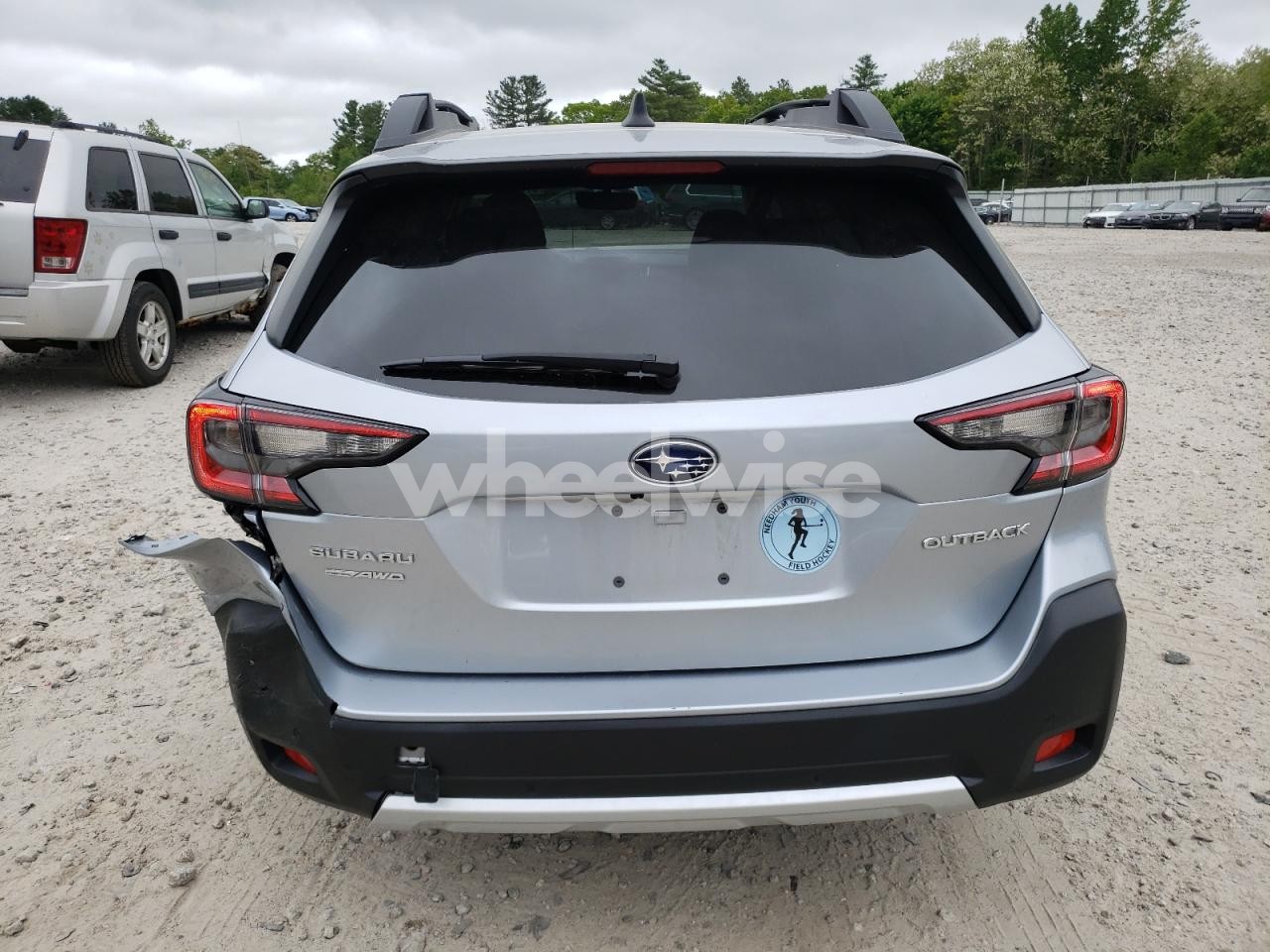 Photo 6 of 2023 SUBARU OUTBACK LIMITED (VIN 4S4BTANC1P3125327)