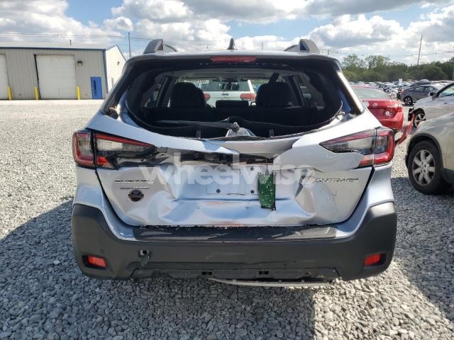 Photo 13 of 2023 SUBARU OUTBACK LIMITED (VIN 4S4BTANC1P3187438)