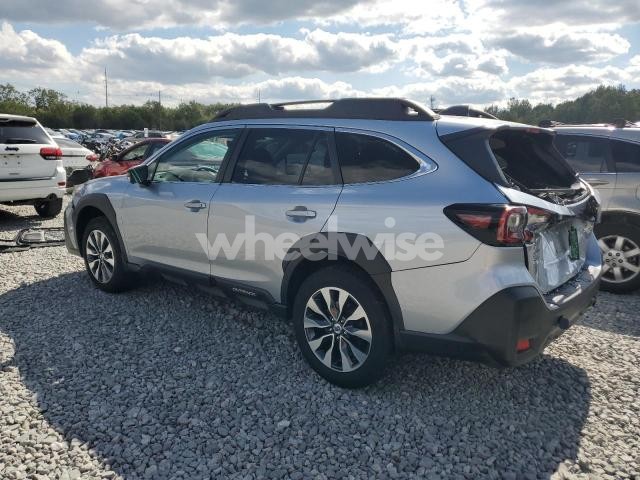 Photo 7 of 2023 SUBARU OUTBACK LIMITED (VIN 4S4BTANC1P3187438)