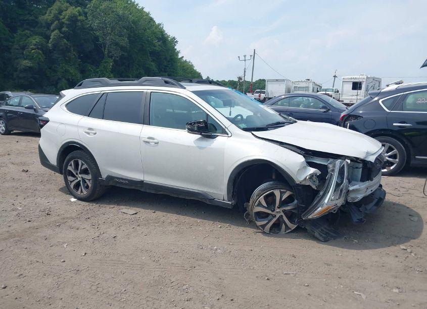 2020 Subaru Outback LIMITED (VIN 4S4BTANC2L3245468) main photo
