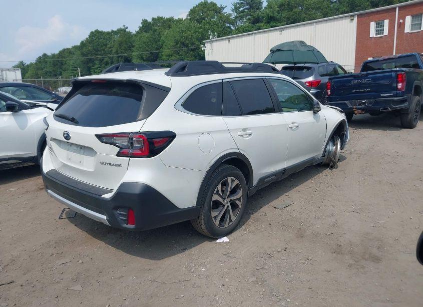 Photo 4 of 2020 Subaru Outback LIMITED (VIN 4S4BTANC2L3245468)
