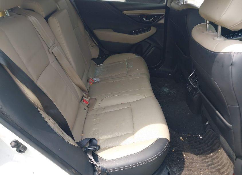 Photo 8 of 2020 Subaru Outback LIMITED (VIN 4S4BTANC2L3245468)