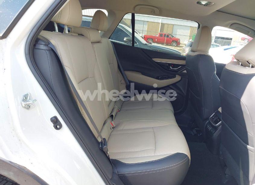 Photo 8 of 2022 Subaru Outback LIMITED (VIN 4S4BTANC2N3133479)