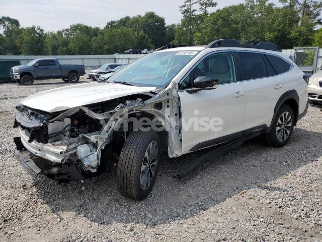 Photo 2 of 2024 SUBARU OUTBACK LIMITED (VIN 4S4BTANC2R3224449)