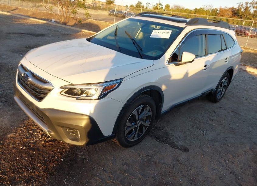 Photo 2 of 2020 Subaru Outback LIMITED (VIN 4S4BTANC3L3112654)