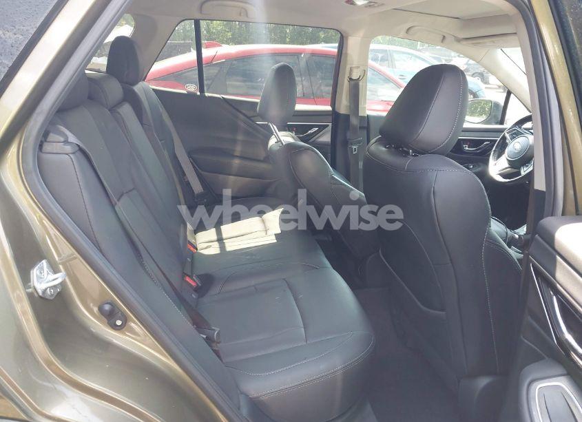 Photo 8 of 2021 Subaru Outback LIMITED (VIN 4S4BTANC3M3211539)