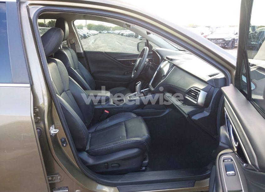 Photo 5 of 2022 Subaru Outback LIMITED (VIN 4S4BTANC3N3189690)