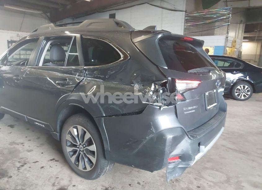 Photo 6 of 2024 Subaru Outback LIMITED (VIN 4S4BTANC3R3197620)