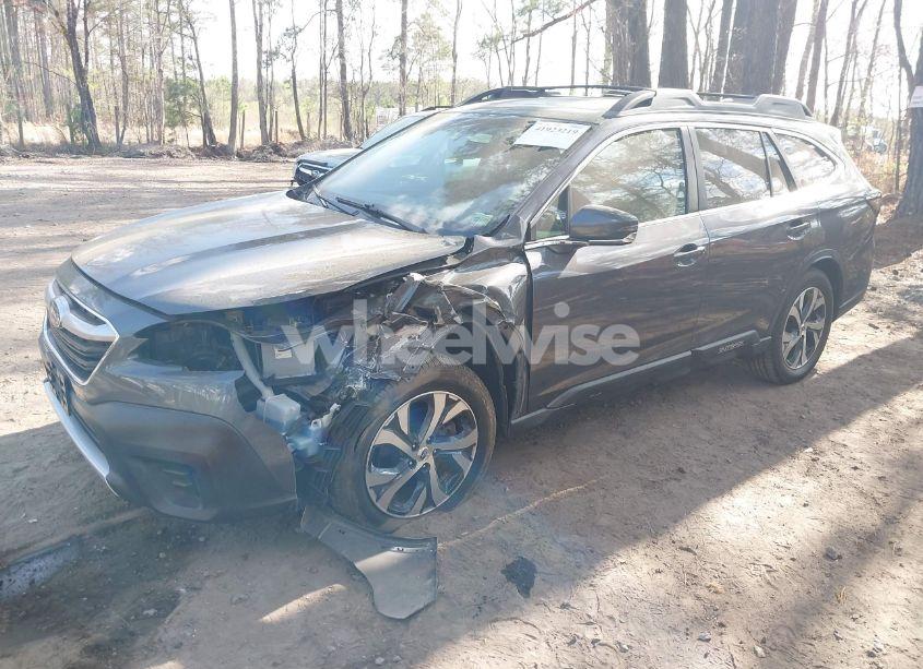 Photo 2 of 2020 Subaru Outback LIMITED (VIN 4S4BTANC4L3269402)