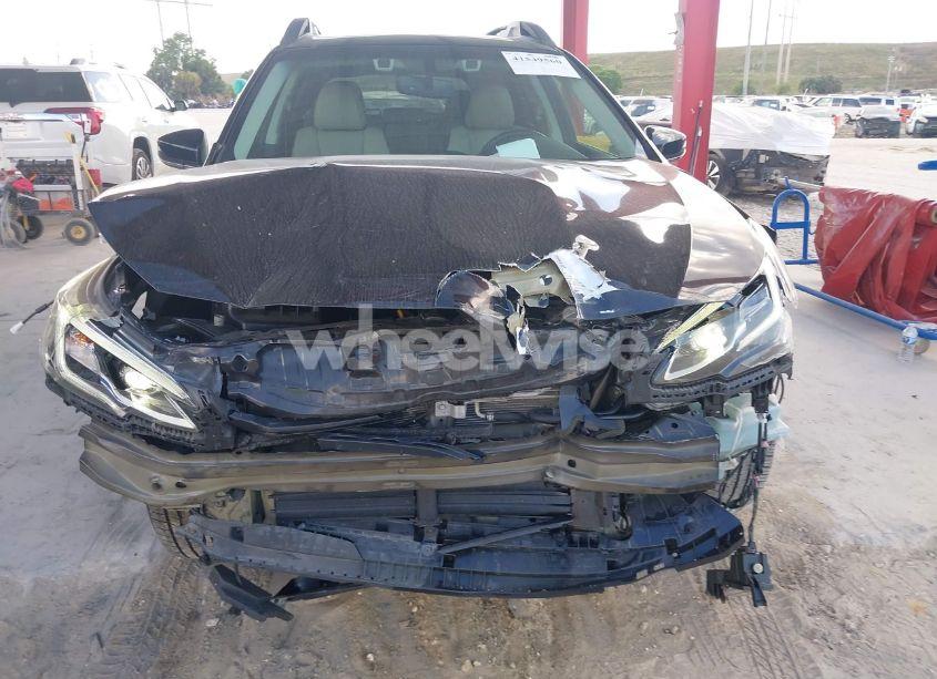 Photo 6 of 2020 Subaru Outback LIMITED (VIN 4S4BTANC5L3112283)