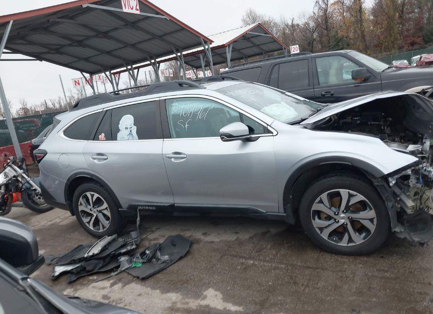 Photo 13 of 2020 Subaru Outback LIMITED (VIN 4S4BTANC5L3225019)