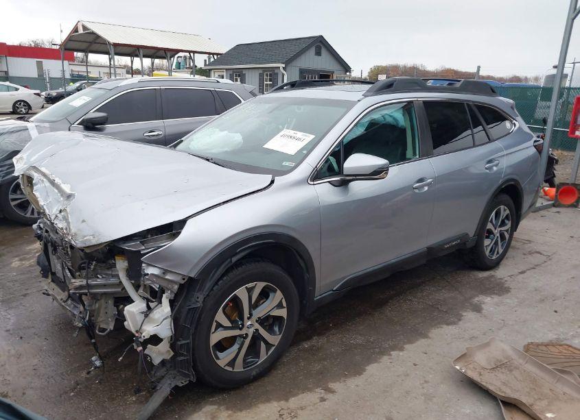 Photo 2 of 2020 Subaru Outback LIMITED (VIN 4S4BTANC5L3225019)