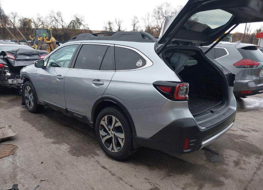 Photo 3 of 2020 Subaru Outback LIMITED (VIN 4S4BTANC5L3225019)