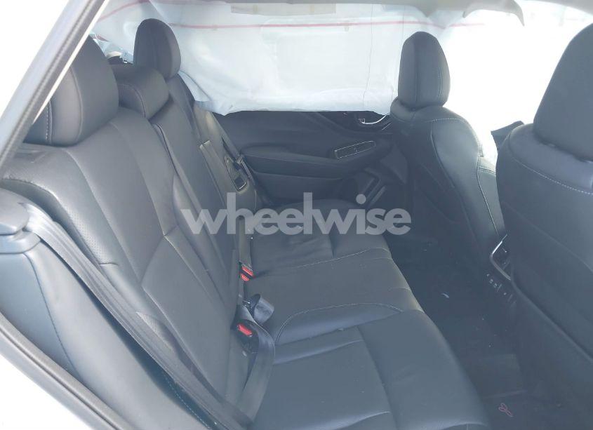 Photo 8 of 2022 Subaru Outback LIMITED (VIN 4S4BTANC5N3161325)