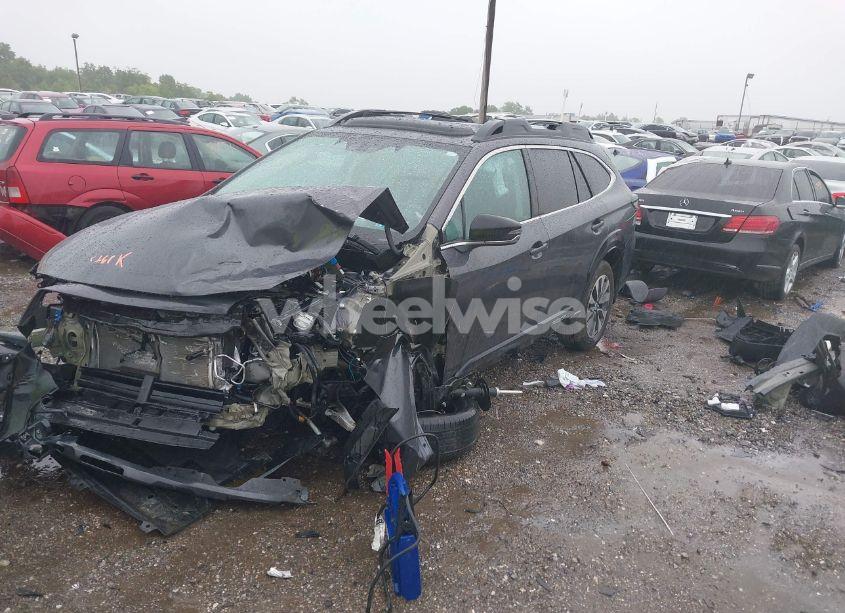 Photo 2 of 2024 Subaru Outback LIMITED (VIN 4S4BTANC5R3142618)