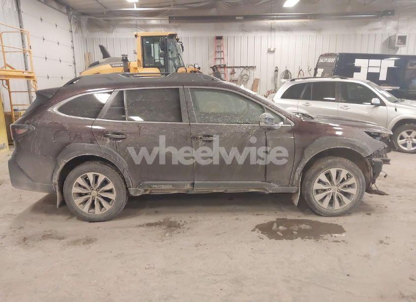 Photo 13 of 2024 Subaru Outback LIMITED (VIN 4S4BTANC5R3226471)