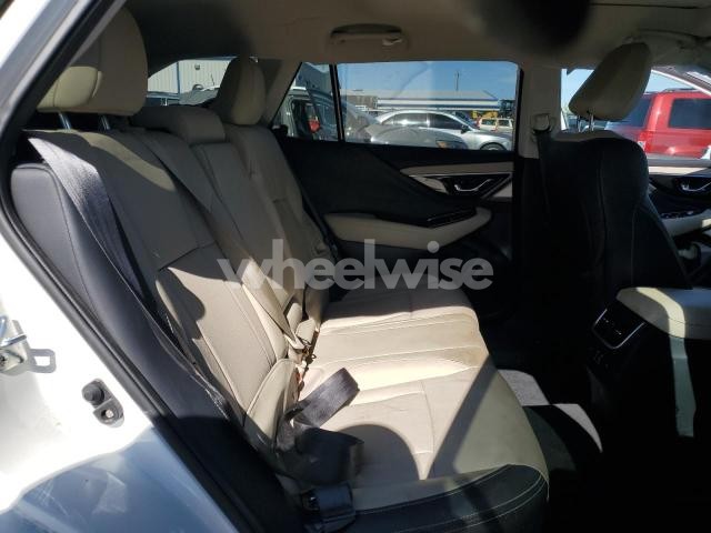 Photo 10 of 2024 SUBARU OUTBACK LIMITED (VIN 4S4BTANC6R3190824)