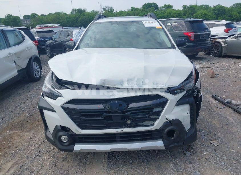 Photo 6 of 2024 Subaru Outback LIMITED (VIN 4S4BTANC6R3194470)