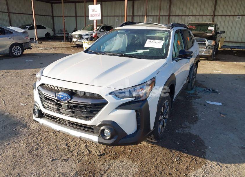 Photo 2 of 2025 Subaru Outback LIMITED (VIN 4S4BTANC6S3191106)