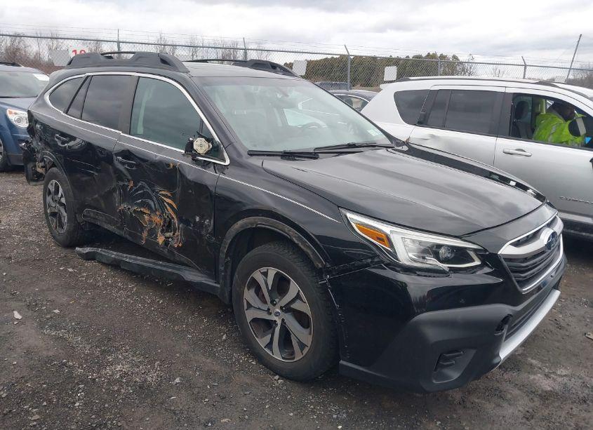 2020 Subaru Outback LIMITED (VIN 4S4BTANC8L3156066) main photo