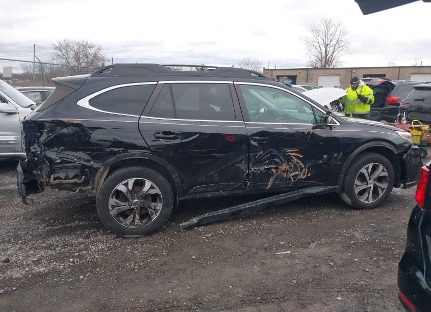 Photo 14 of 2020 Subaru Outback LIMITED (VIN 4S4BTANC8L3156066)