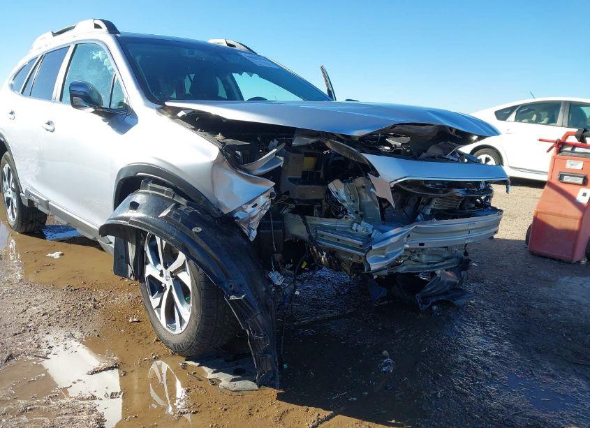 Photo 6 of 2021 Subaru Outback LIMITED (VIN 4S4BTANC9M3172570)