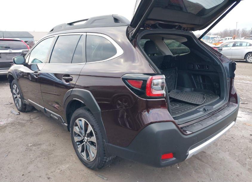 Photo 3 of 2023 Subaru Outback LIMITED (VIN 4S4BTANC9P3225305)
