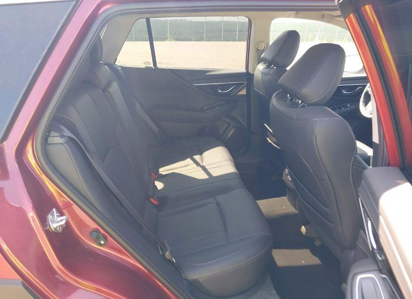 Photo 8 of 2024 Subaru Outback LIMITED (VIN 4S4BTANC9R3101702)